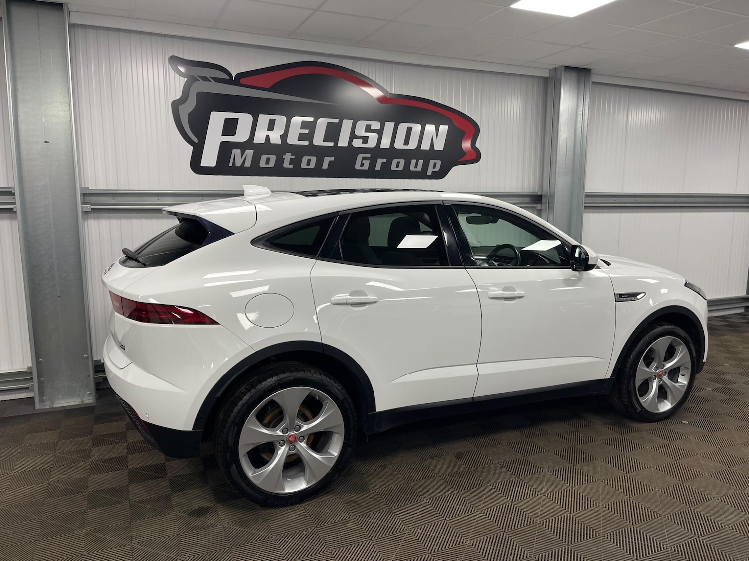 Used Jaguar E-Pace 2018 for sale - 77670805: Photo 23