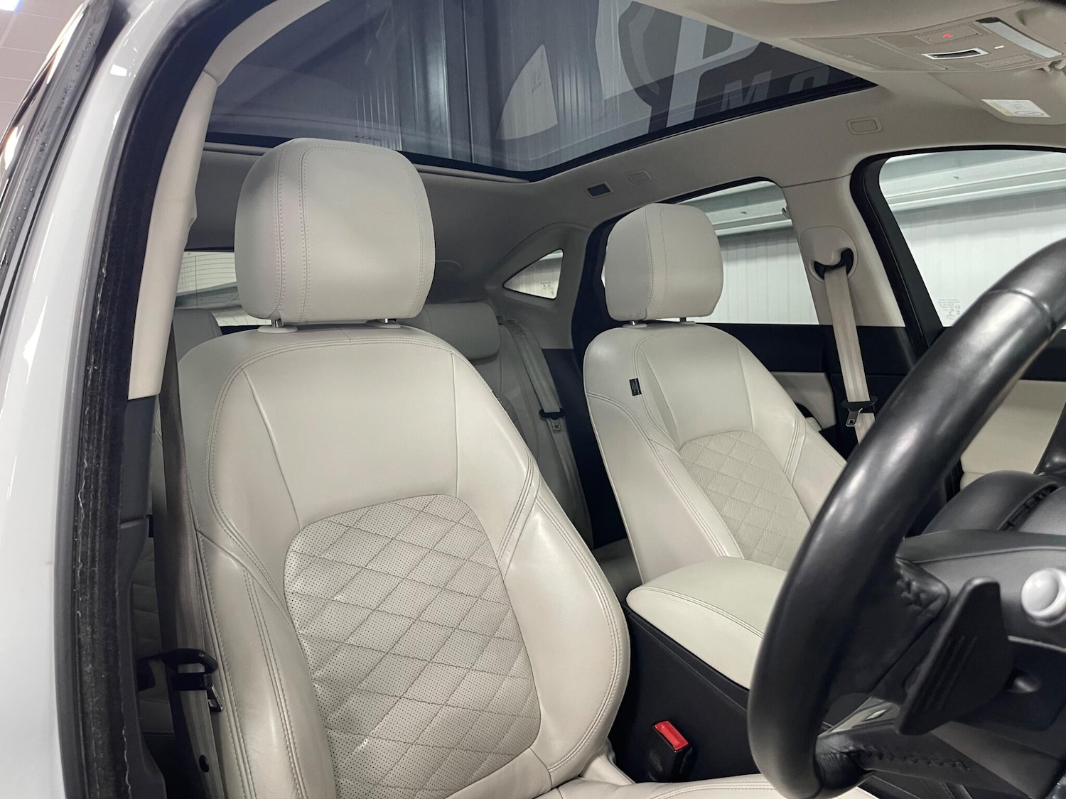 Used Jaguar E-Pace 2018 for sale - 77670805: Photo 29