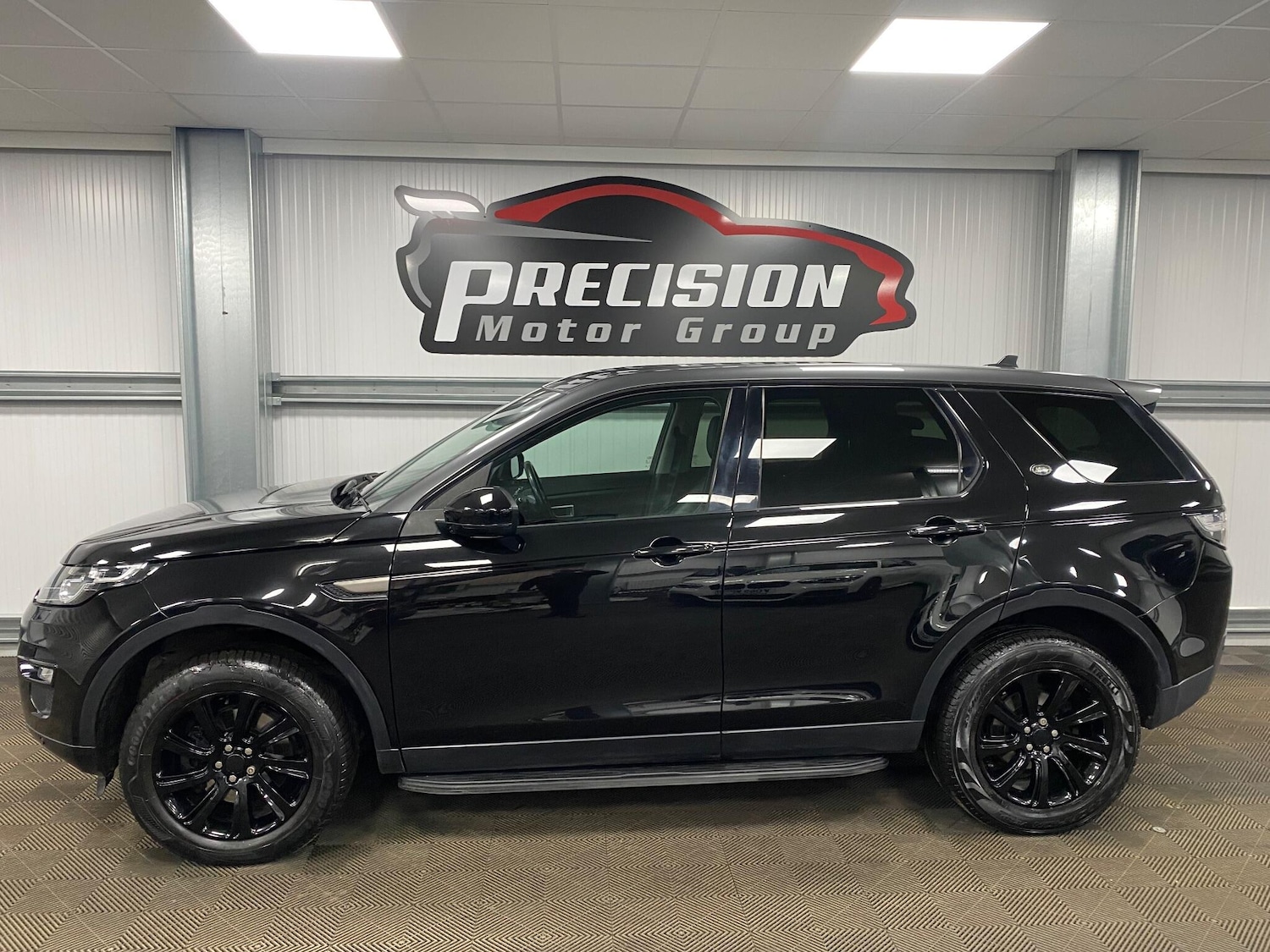 Used Land Rover Discovery Sport for sale - 76659049: Photo 17