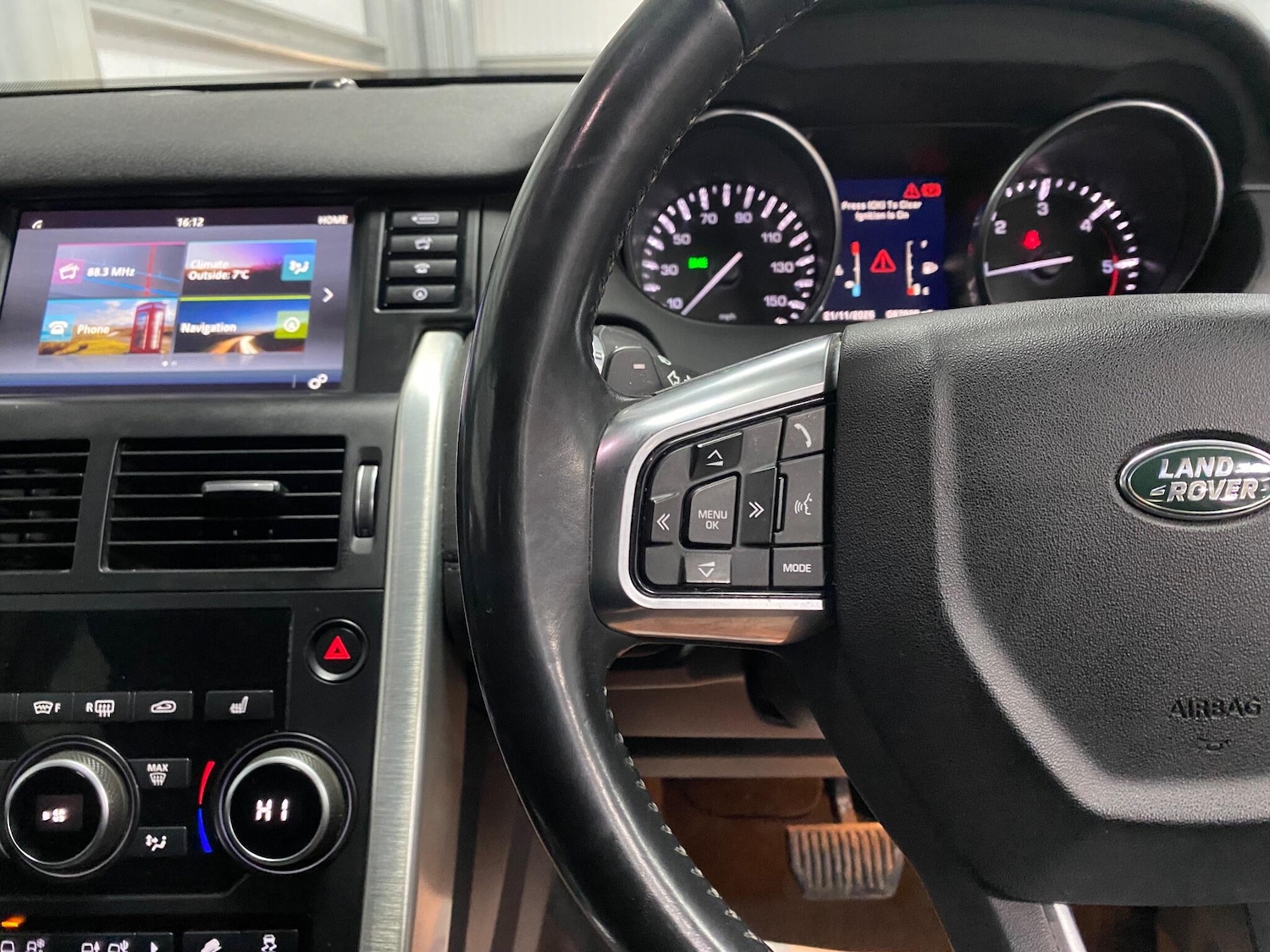 Used Land Rover Discovery Sport for sale - 76659049: Photo 34