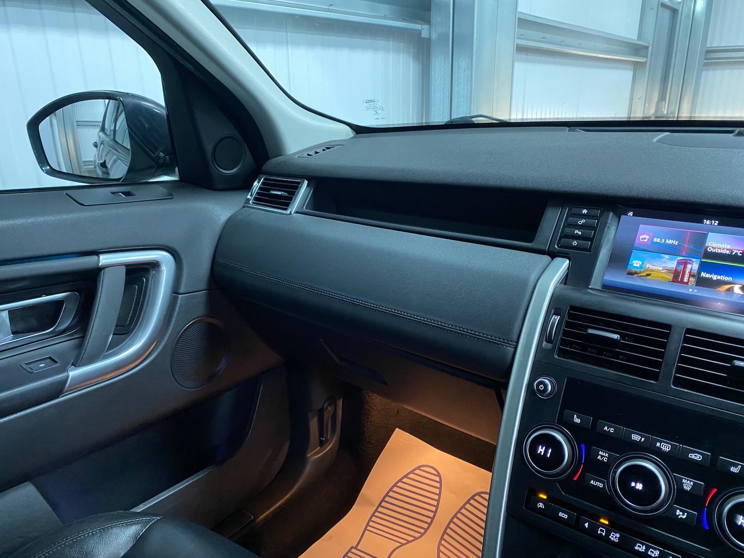 Used Land Rover Discovery Sport for sale - 76659049: Photo 37