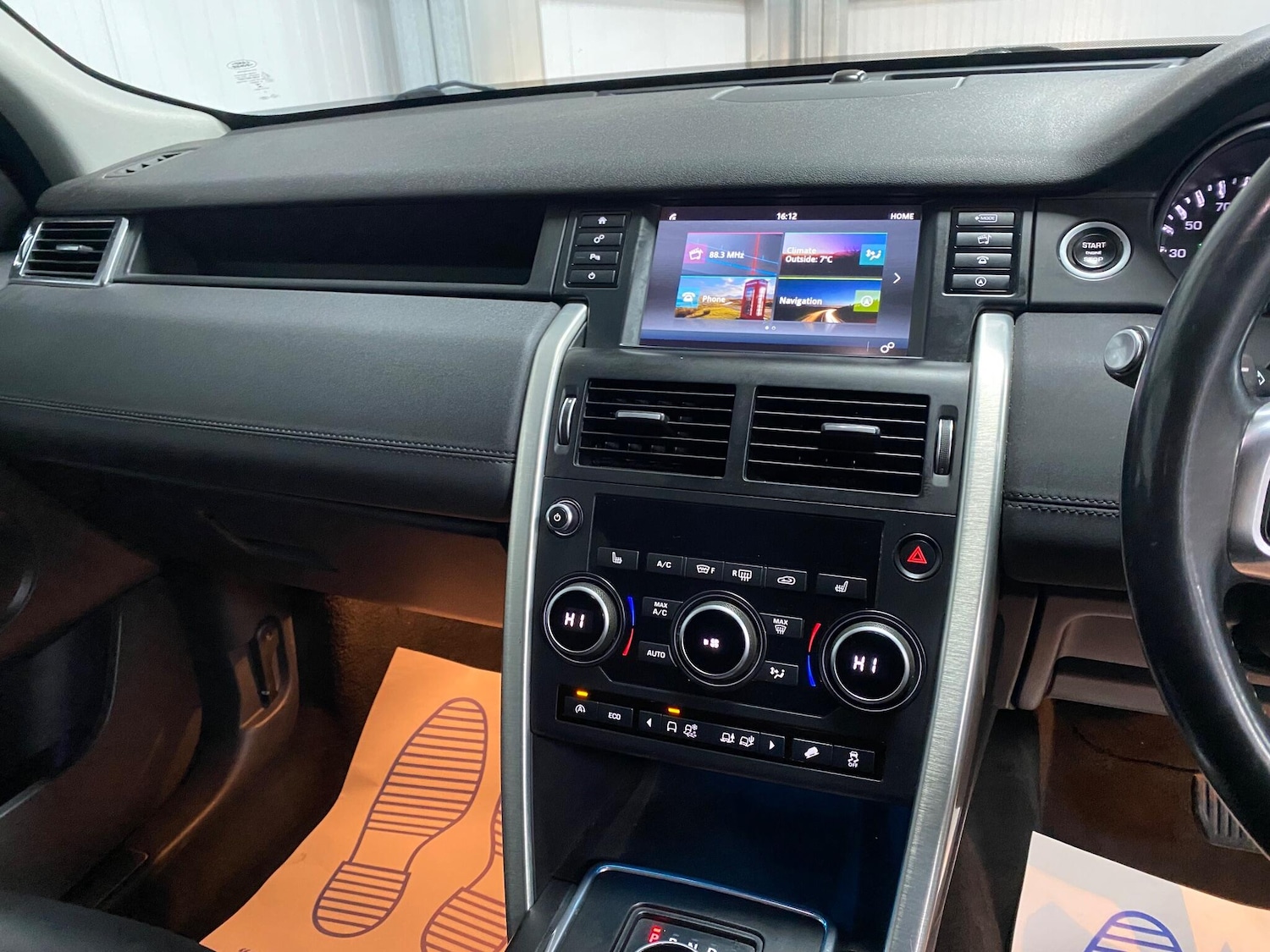 Used Land Rover Discovery Sport for sale - 76659049: Photo 45