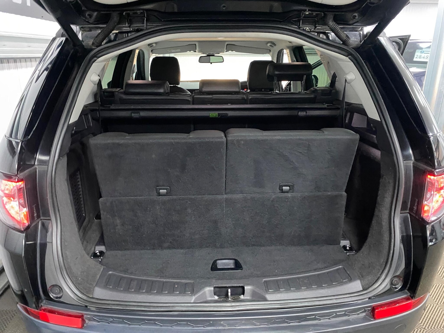 Used Land Rover Discovery Sport for sale - 76659049: Photo 47