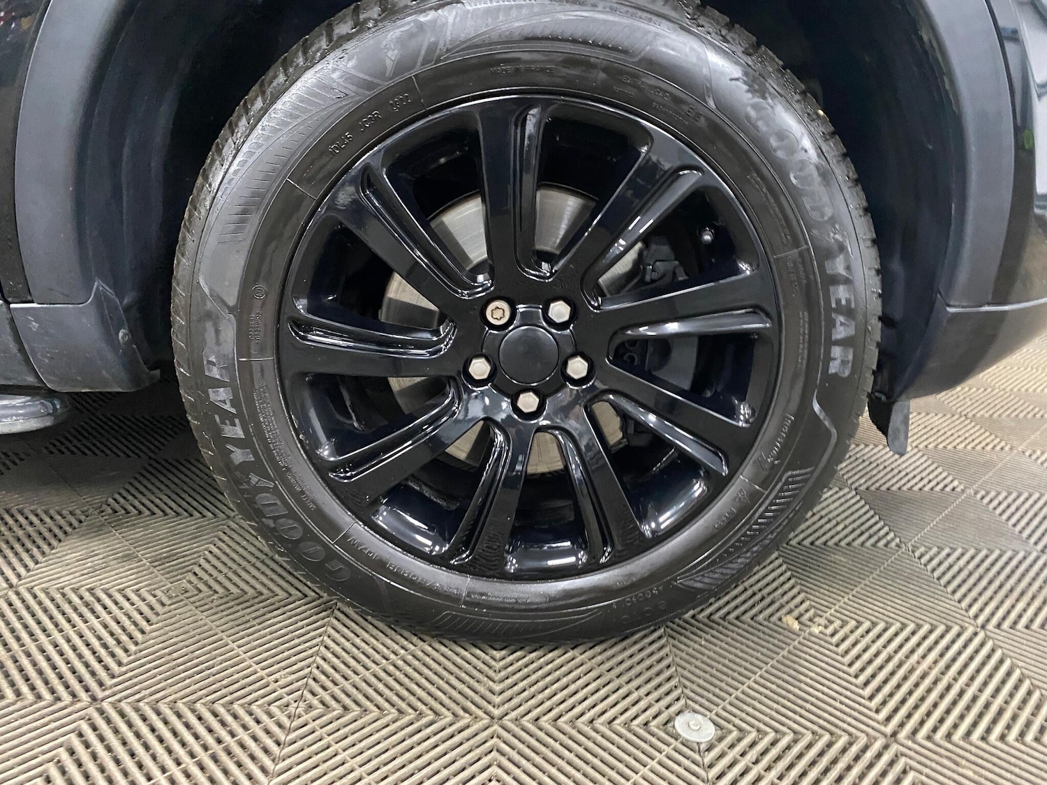 Used Land Rover Discovery Sport for sale - 76659049: Photo 48