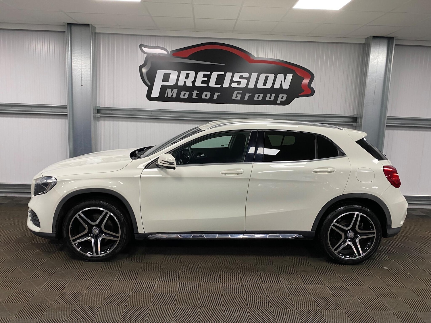Used Mercedes-Benz GLA 2017 for sale - 76499344: Photo 17