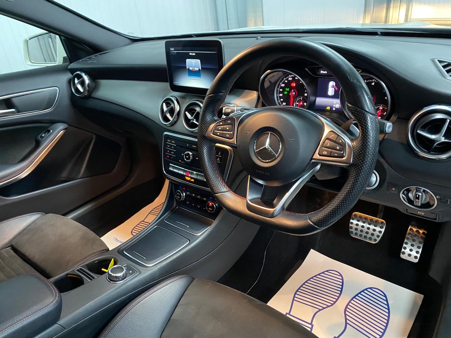 Used Mercedes-Benz GLA 2017 for sale - 76499344: Photo 33