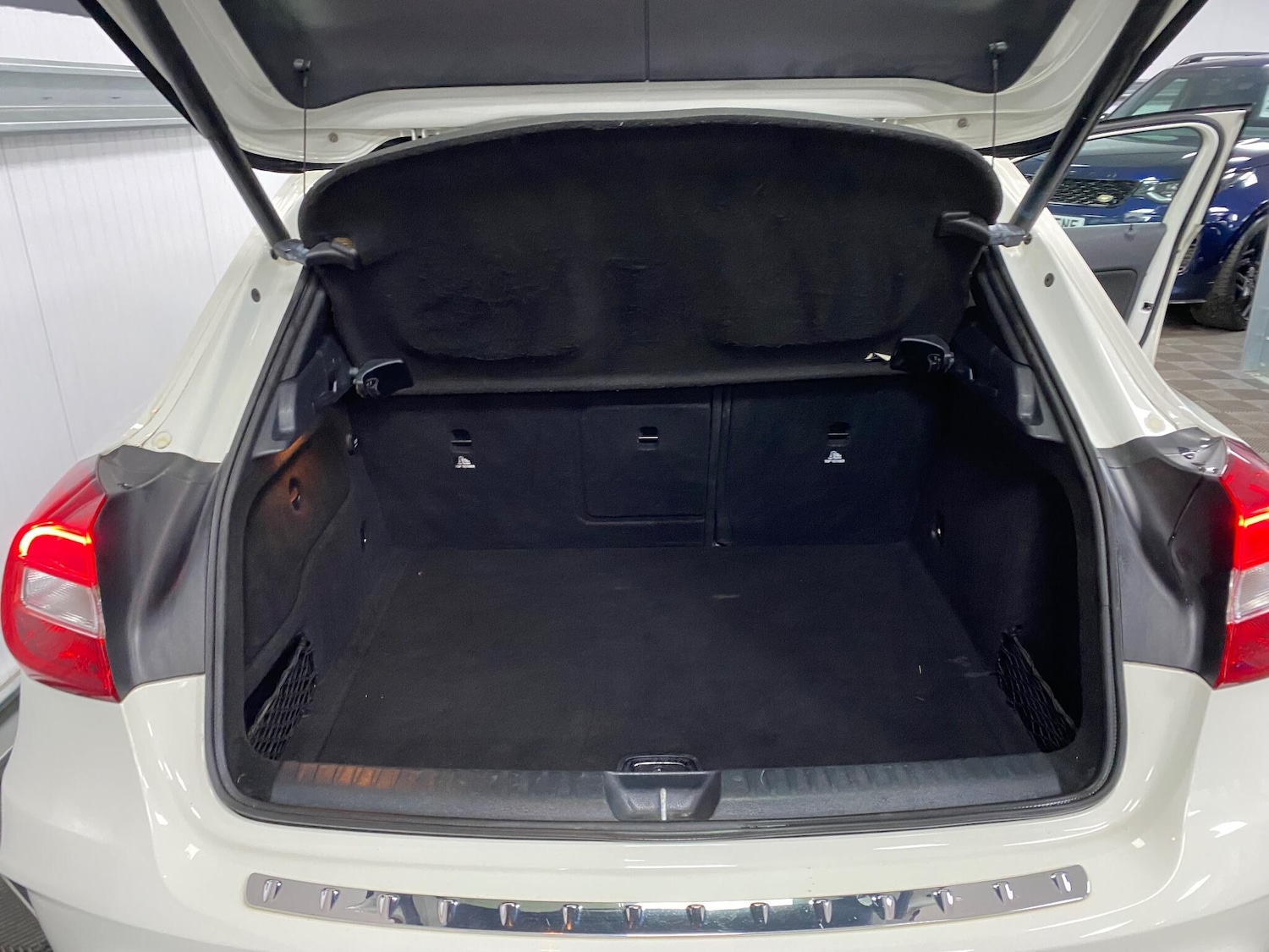 Used Mercedes-Benz GLA 2017 for sale - 76499344: Photo 49