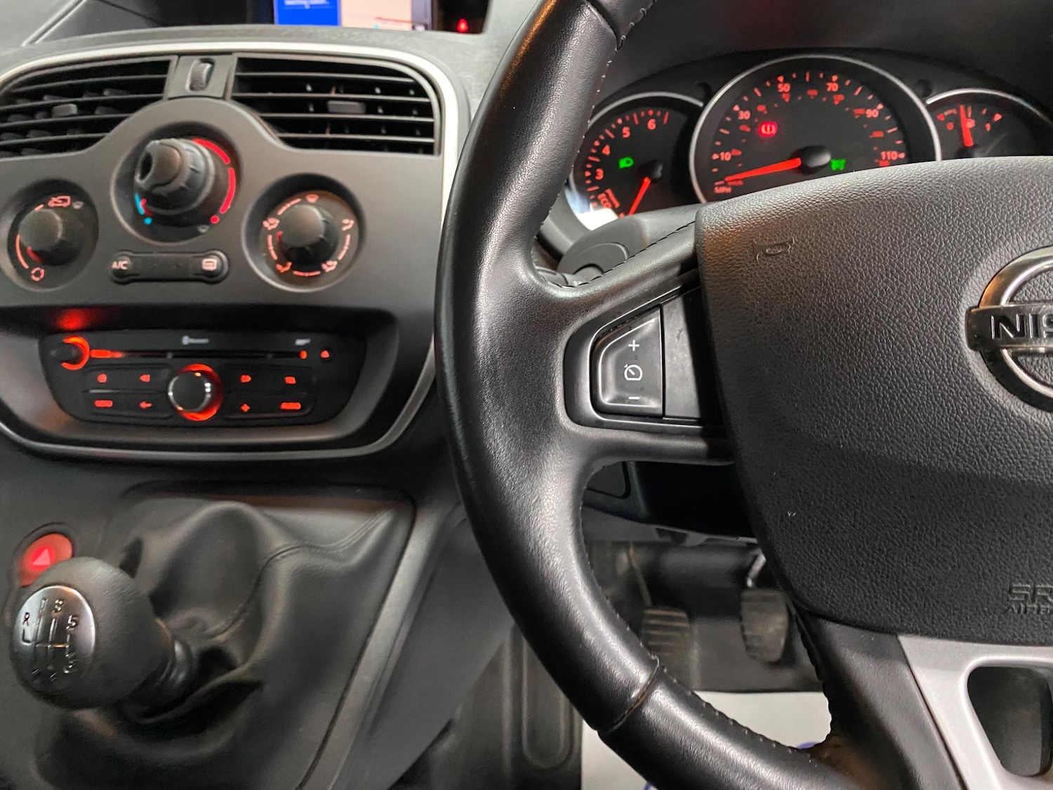 Used Nissan NV250 2021 for sale - 76987843: Photo 41