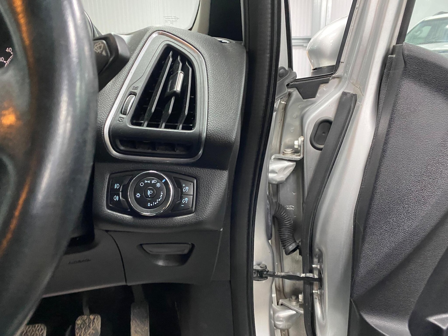 Used Ford B-MAX 2012 for sale - 77066643: Photo 41