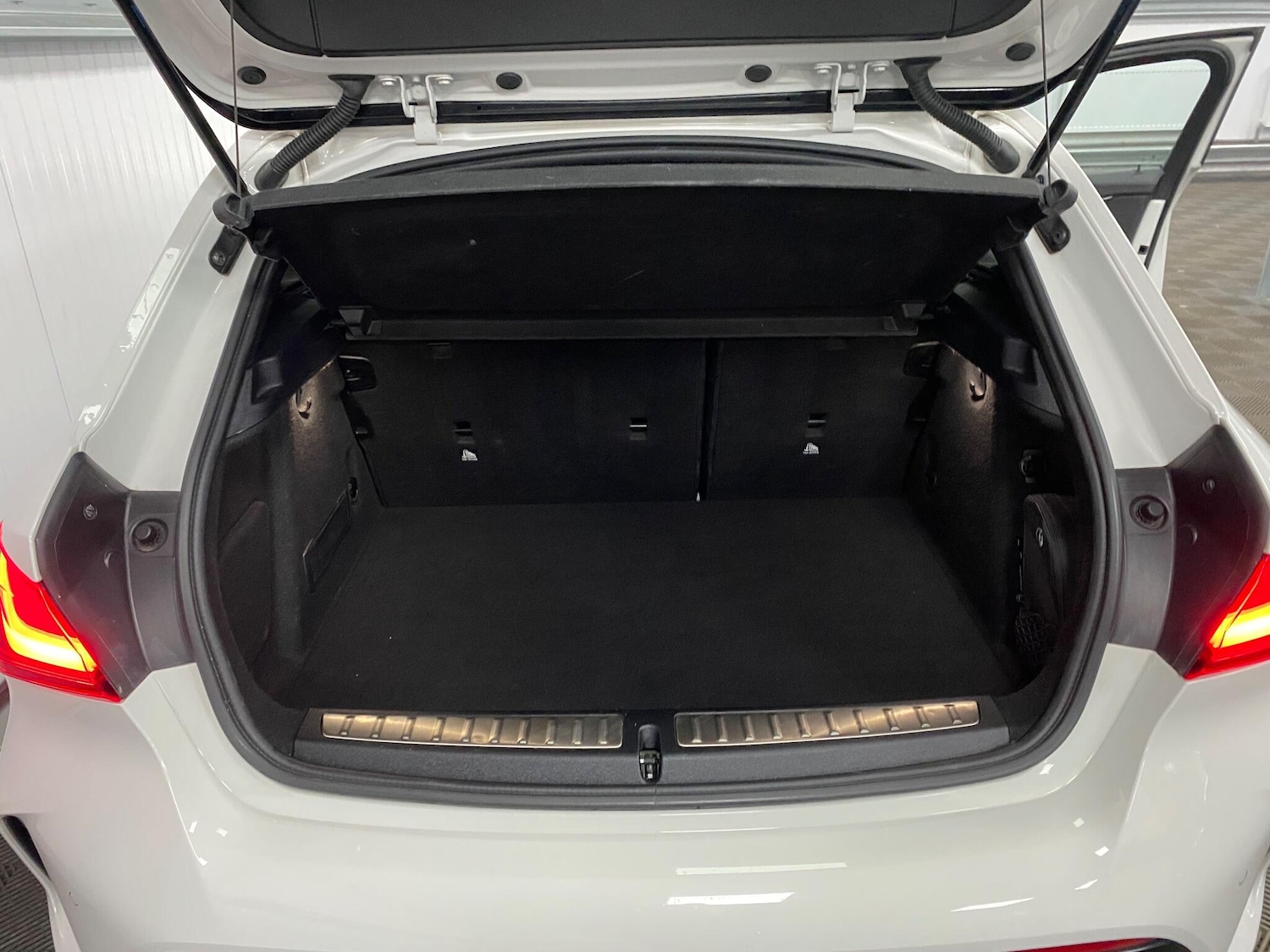 Used BMW 1 Series 2020 for sale - 76989839: Photo 48