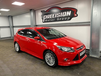 Used Ford Focus 2013 for sale - 77039810: Photo
