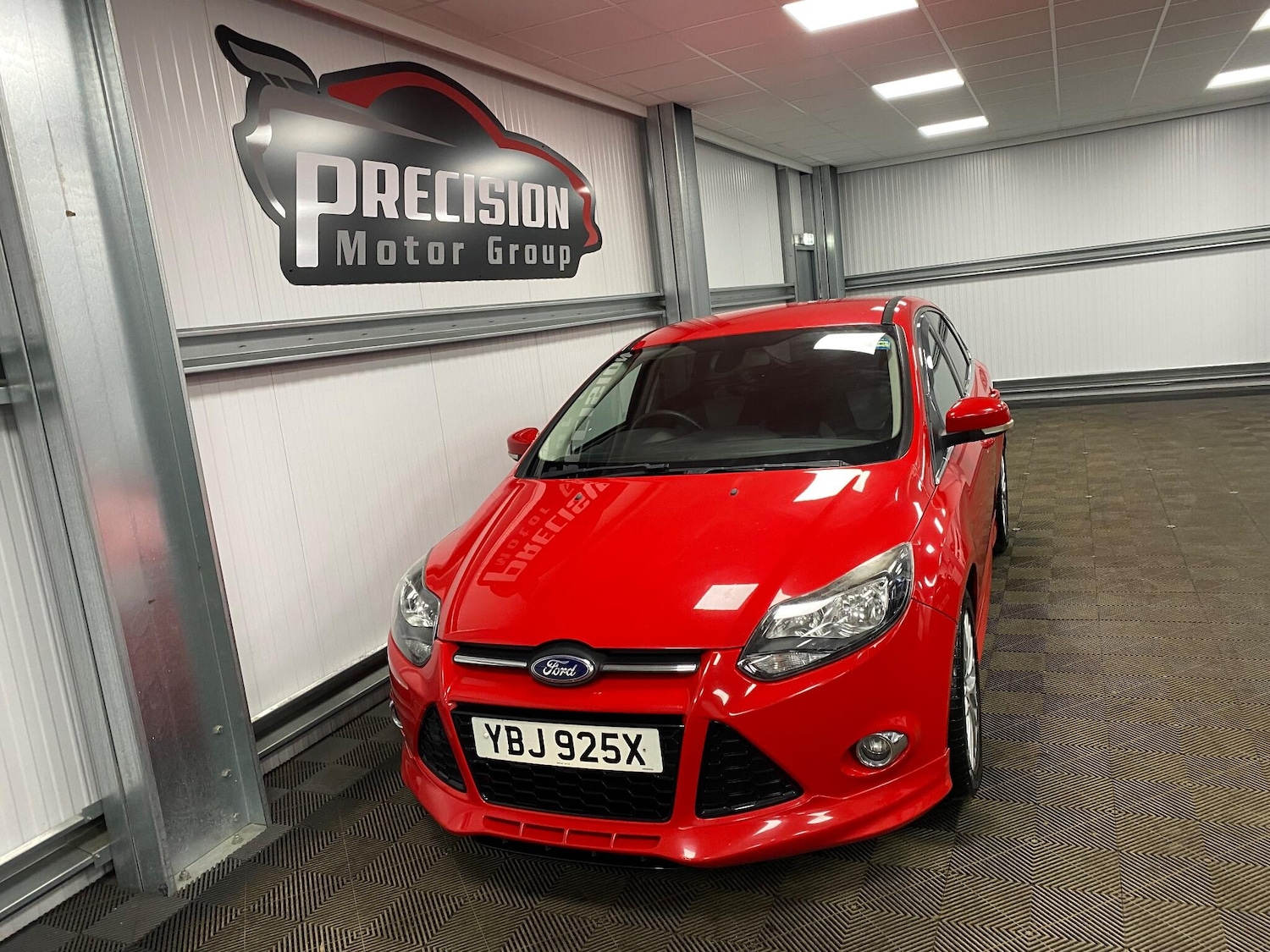 Used Ford Focus 2013 for sale - 77039810: Photo 8