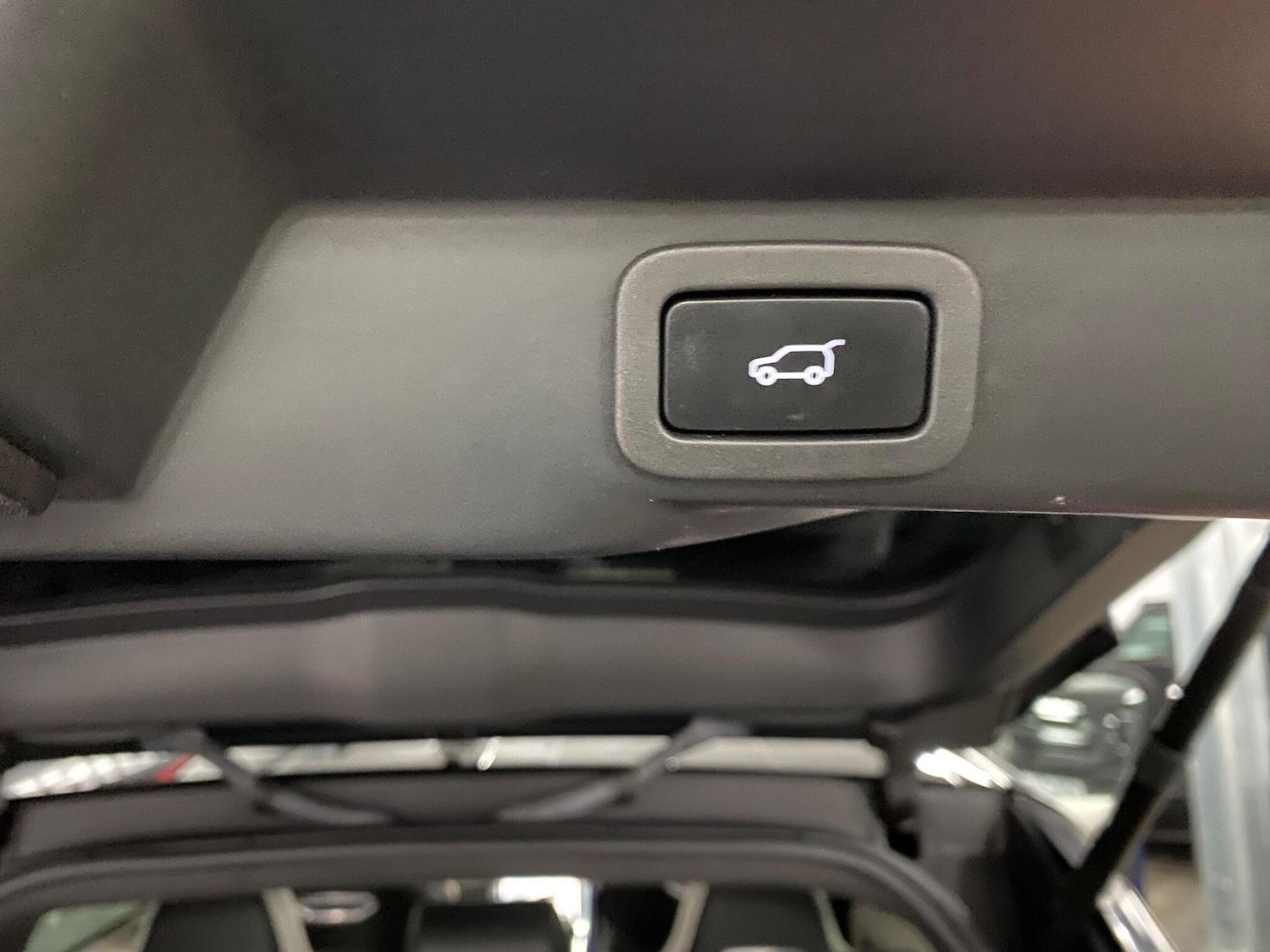 Used Land Rover Range Rover Sport 2018 for sale - 77305232: Photo 40