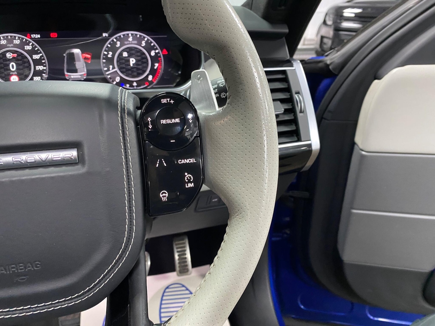 Used Land Rover Range Rover Sport 2018 for sale - 77305232: Photo 42