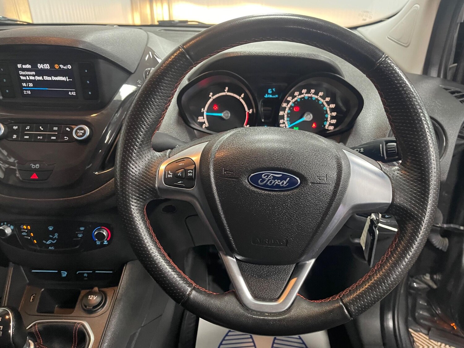 Used Ford Transit Courier 2023 for sale - 77993166: Photo 31