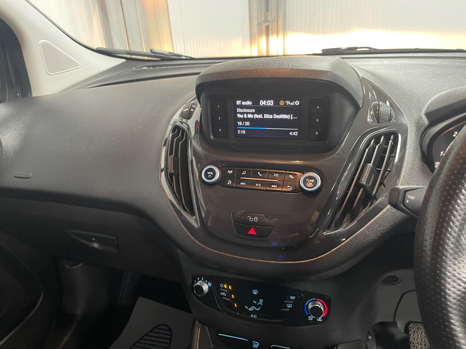 Used Ford Transit Courier 2023 for sale - 77993166: Photo 34