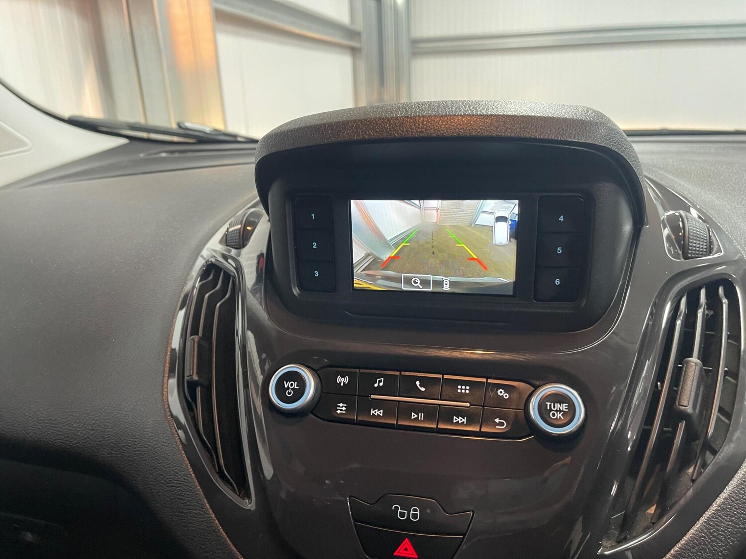 Used Ford Transit Courier 2023 for sale - 77993166: Photo 36