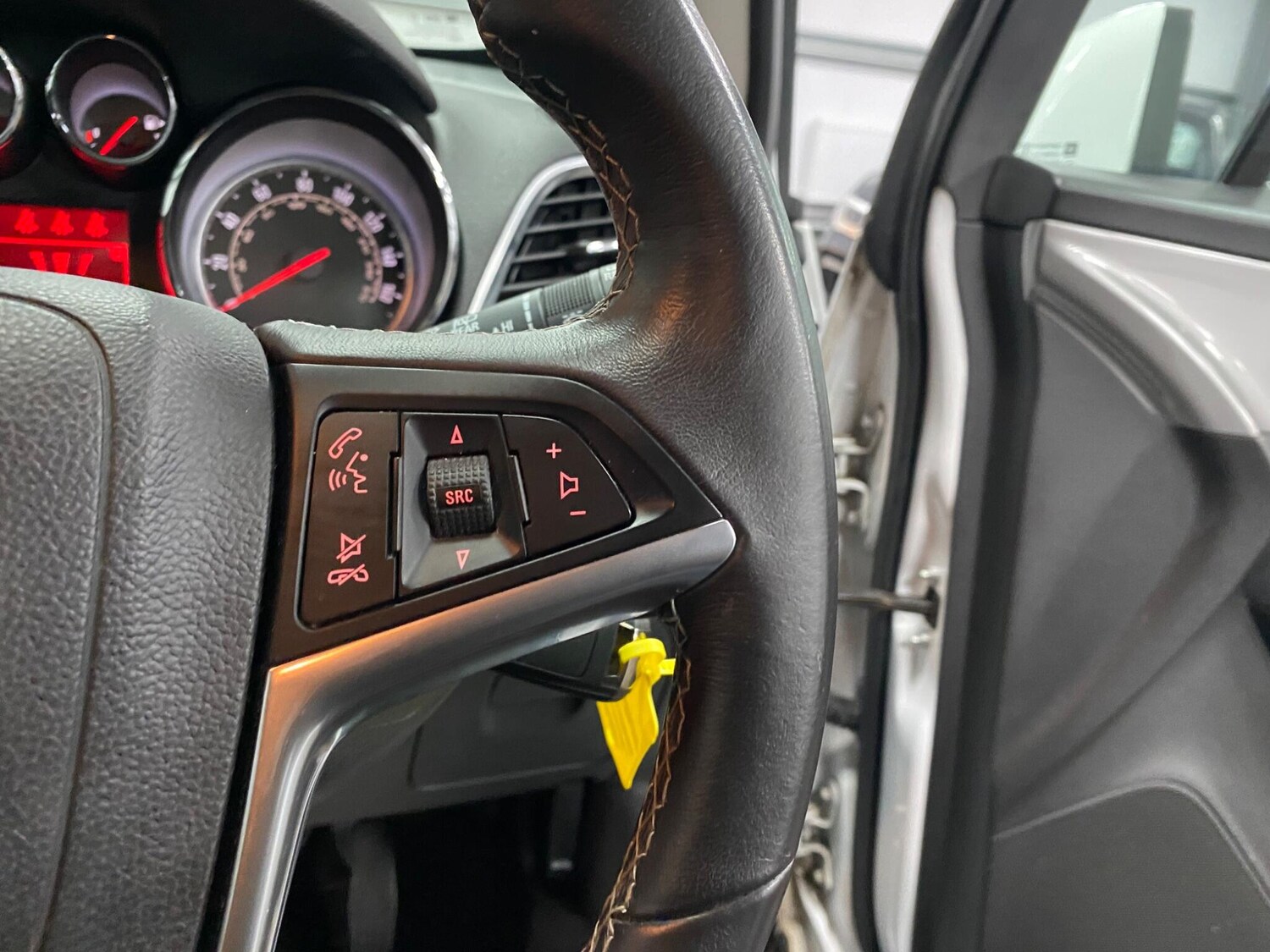 Used Vauxhall Mokka 2016 for sale - 76259071: Photo 45