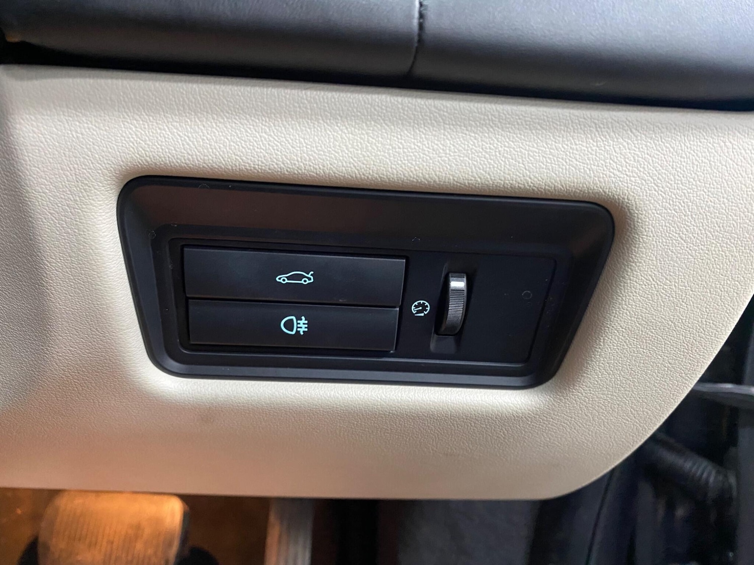 Used Jaguar XJ 2016 for sale - 76381247: Photo 37