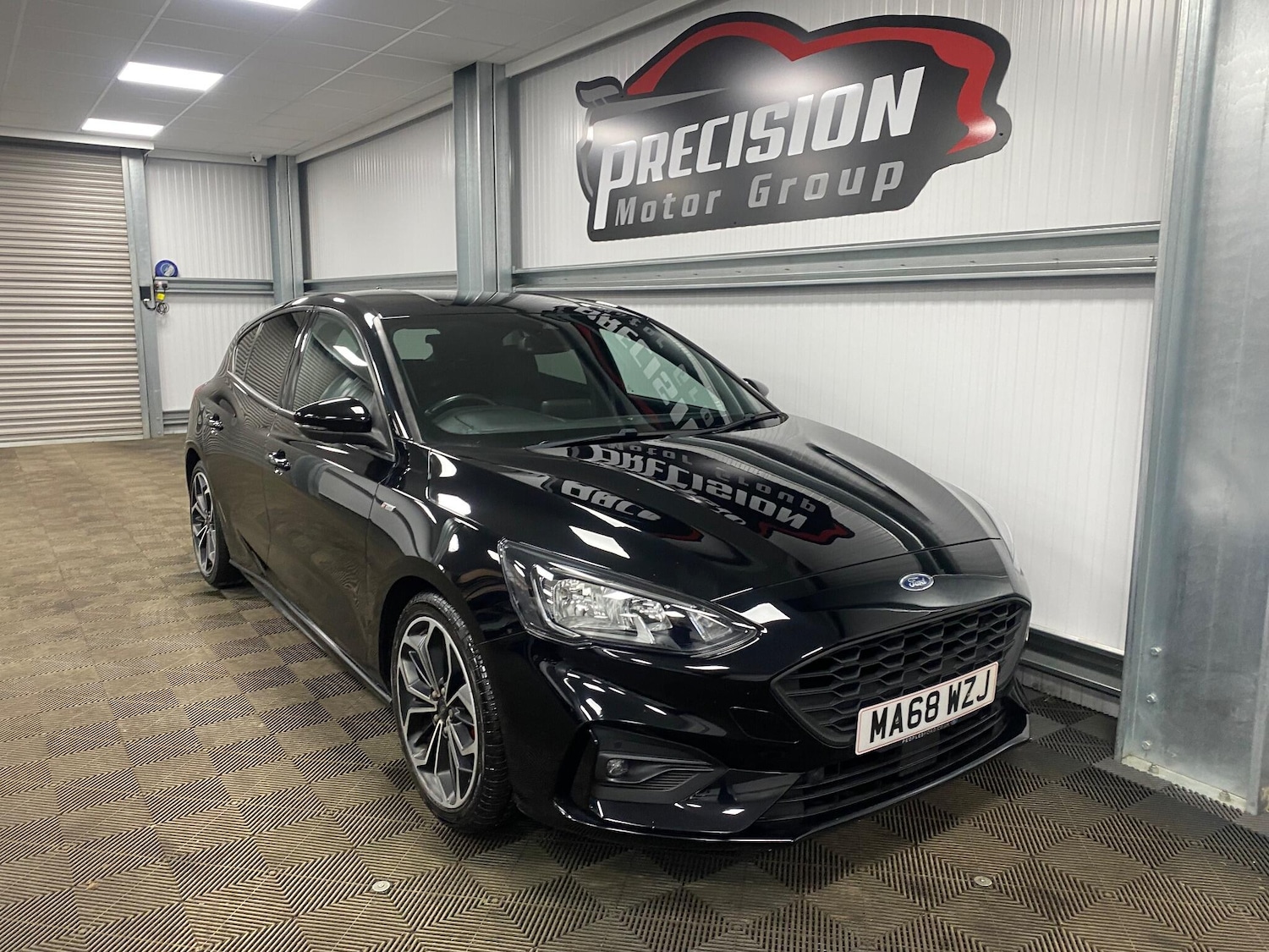 Used Ford Focus 2018 for sale - 76926033: Photo 1
