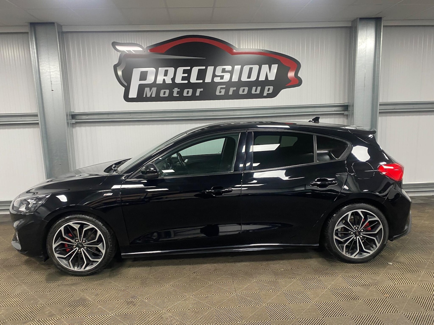 Used Ford Focus 2018 for sale - 76926033: Photo 14