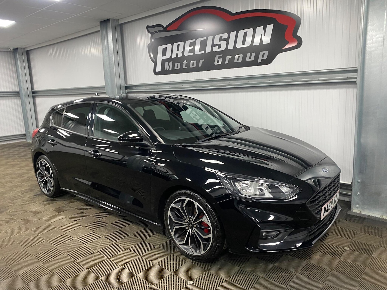 Used Ford Focus 2018 for sale - 76926033: Photo 2