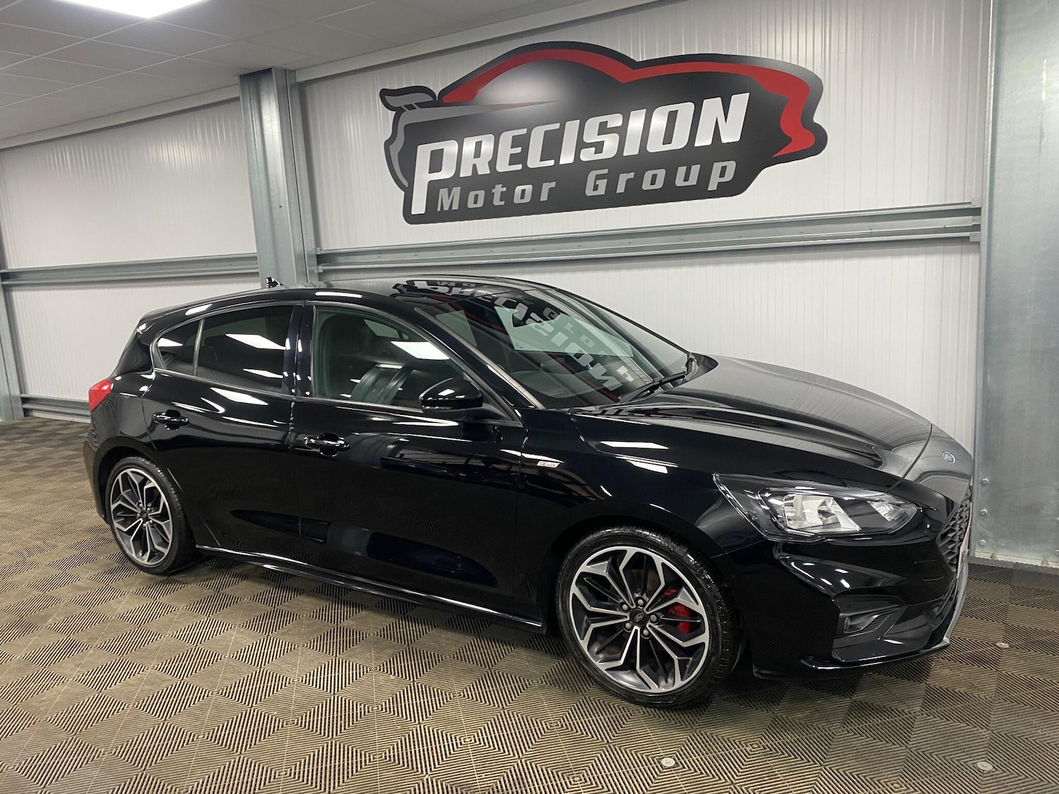 Used Ford Focus 2018 for sale - 76926033: Photo 3