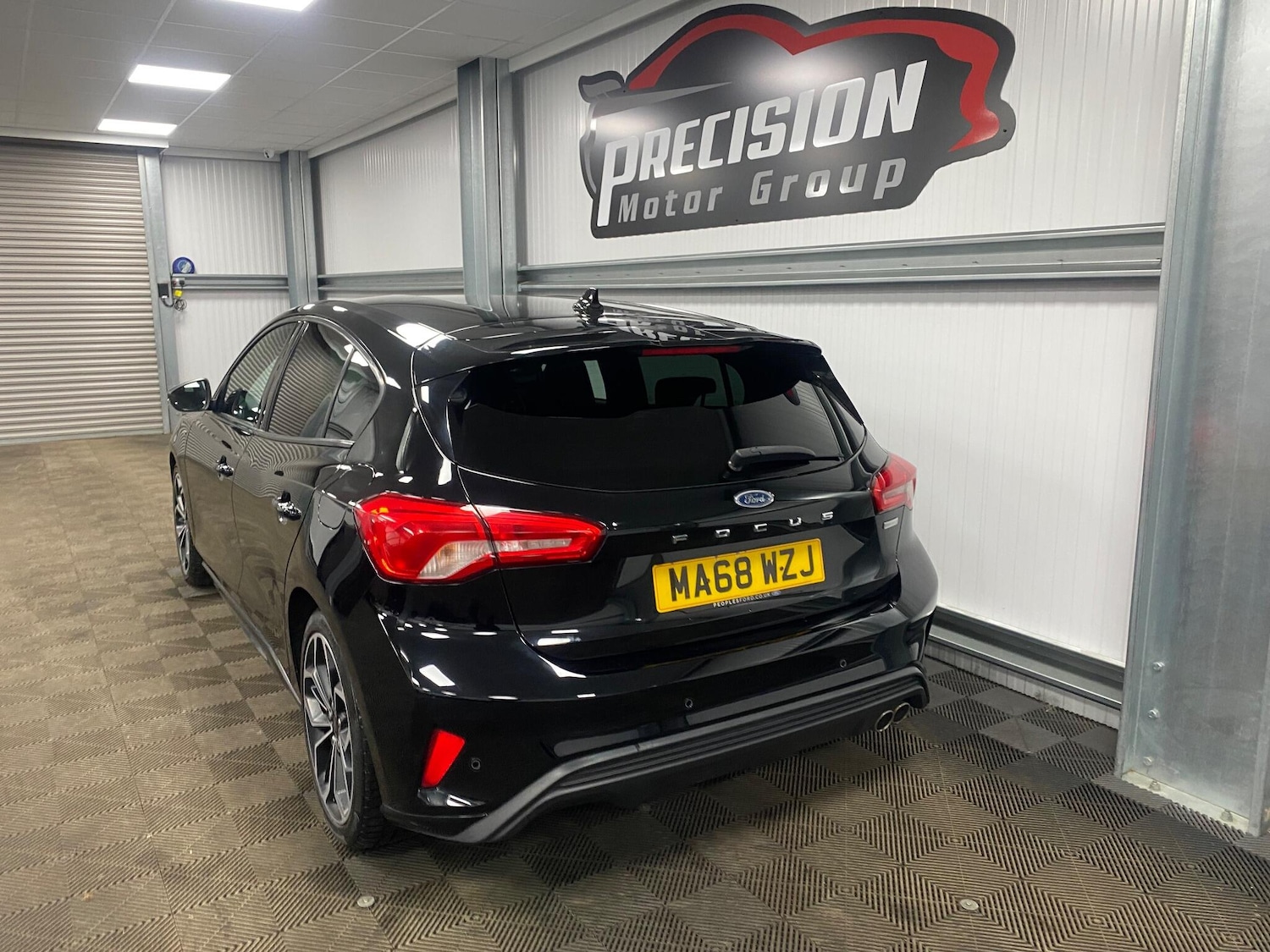 Used Ford Focus 2018 for sale - 76926033: Photo 5