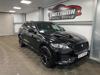 Used Jaguar F-Pace 2020 for sale - 76215310: Photo 2