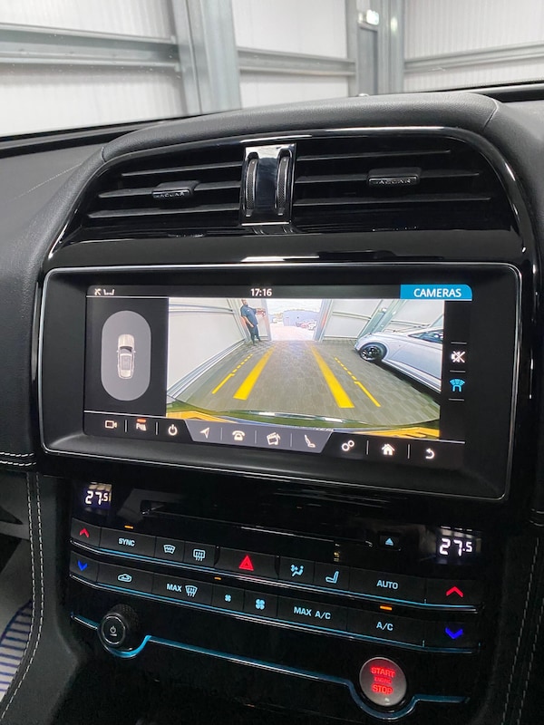Used Jaguar F-Pace 2020 for sale - 76215310: Photo 40