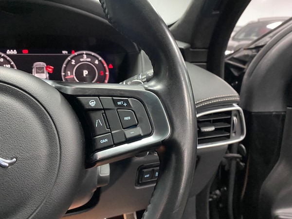 Used Jaguar F-Pace 2020 for sale - 76215310: Photo 45