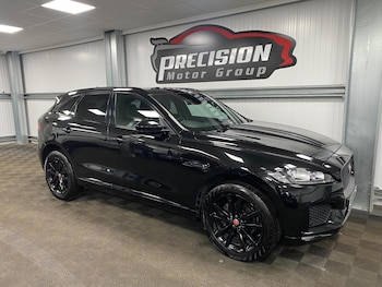 Used Jaguar F-Pace 2020 for sale - 76215310: Photo 4