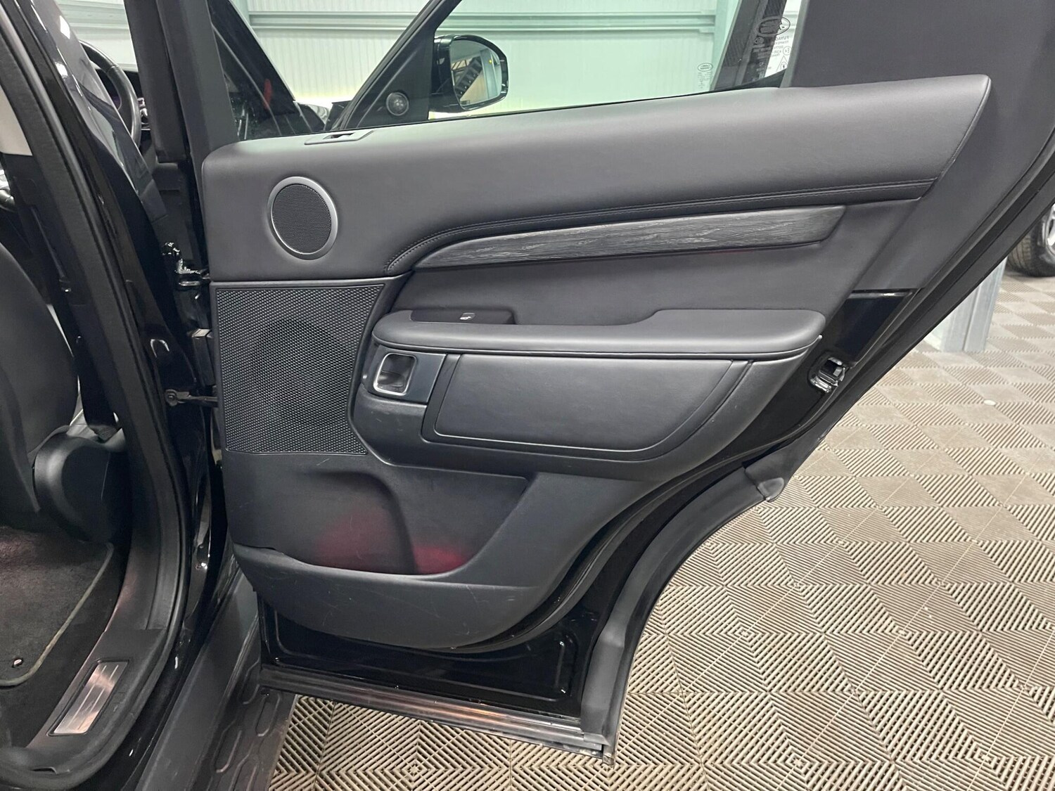 Used Land Rover Discovery for sale - 77633969: Photo 47