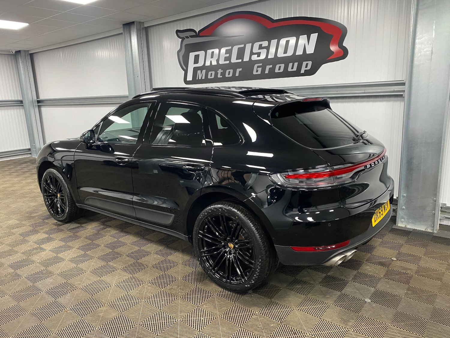 Used Porsche Macan 2019 for sale - 76942350: Photo 13