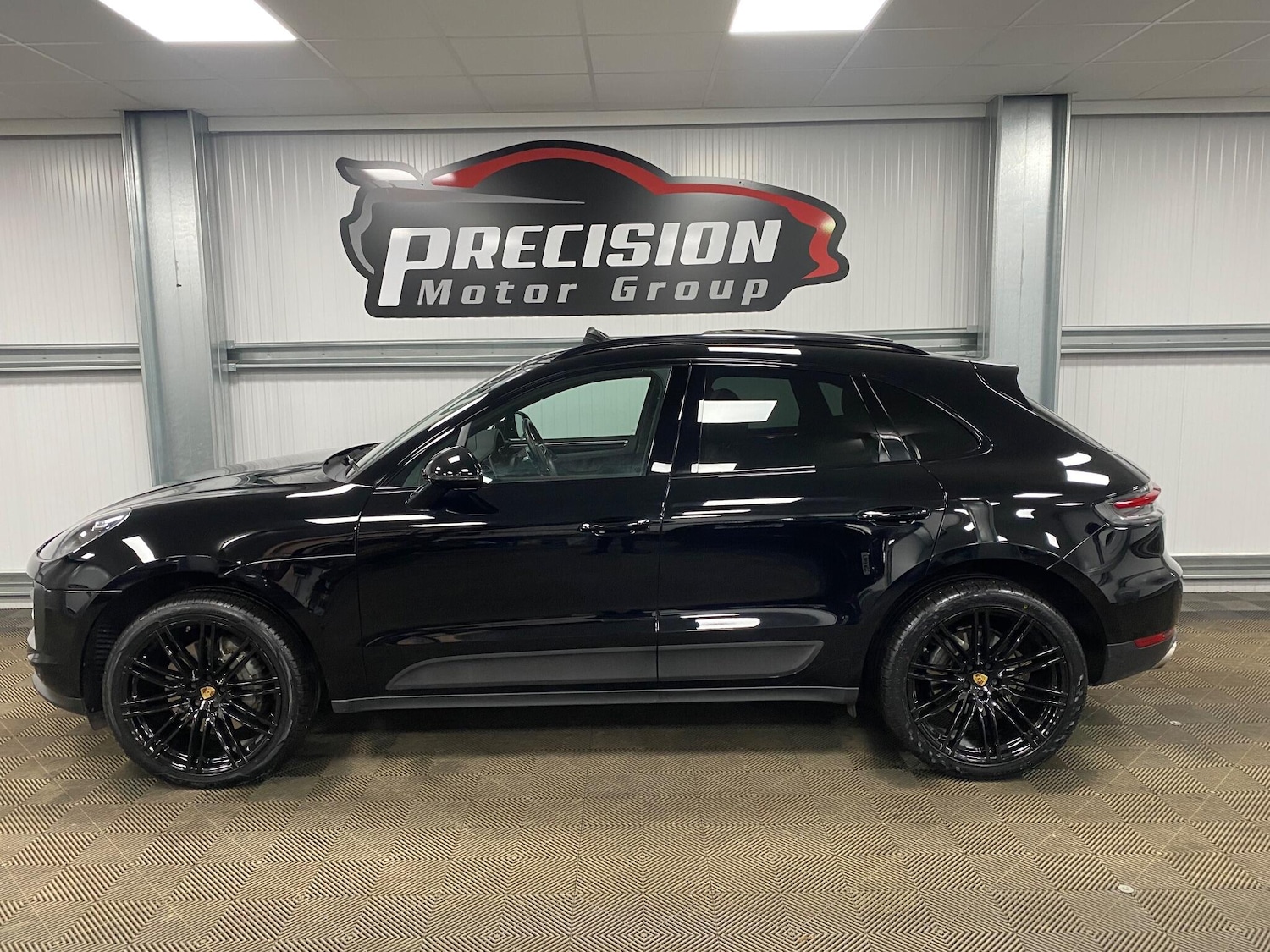 Used Porsche Macan 2019 for sale - 76942350: Photo 14