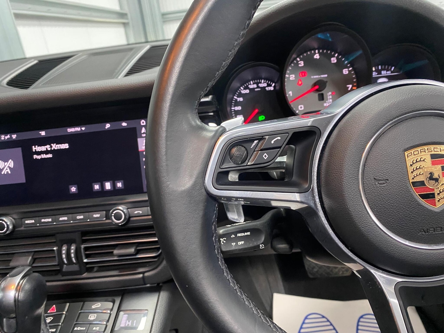 Used Porsche Macan 2019 for sale - 76942350: Photo 48