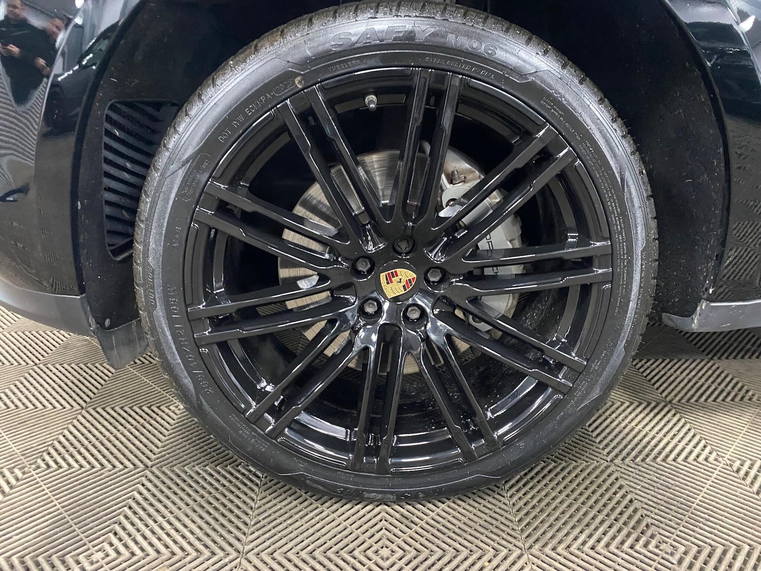 Used Porsche Macan 2019 for sale - 76942350: Photo 52