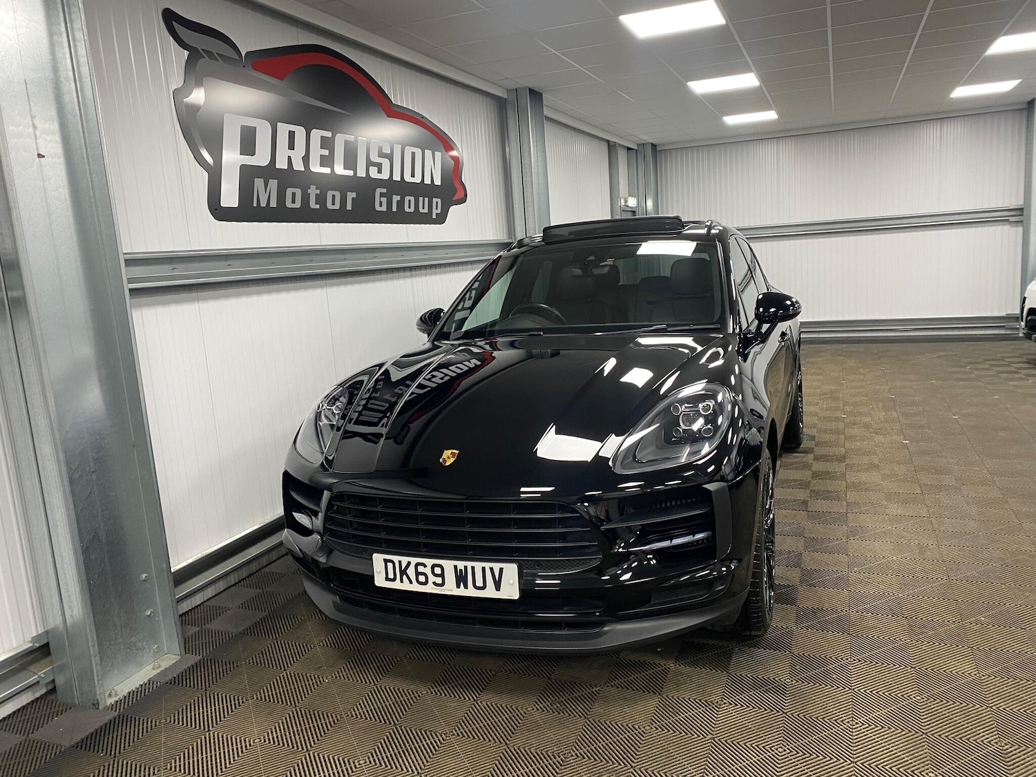 Used Porsche Macan 2019 for sale - 76942350: Photo 9