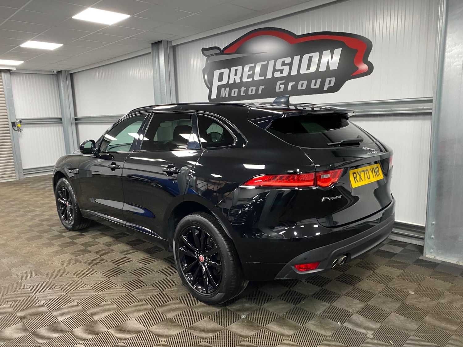Used Jaguar F-Pace 2020 for sale - 76423558: Photo 15