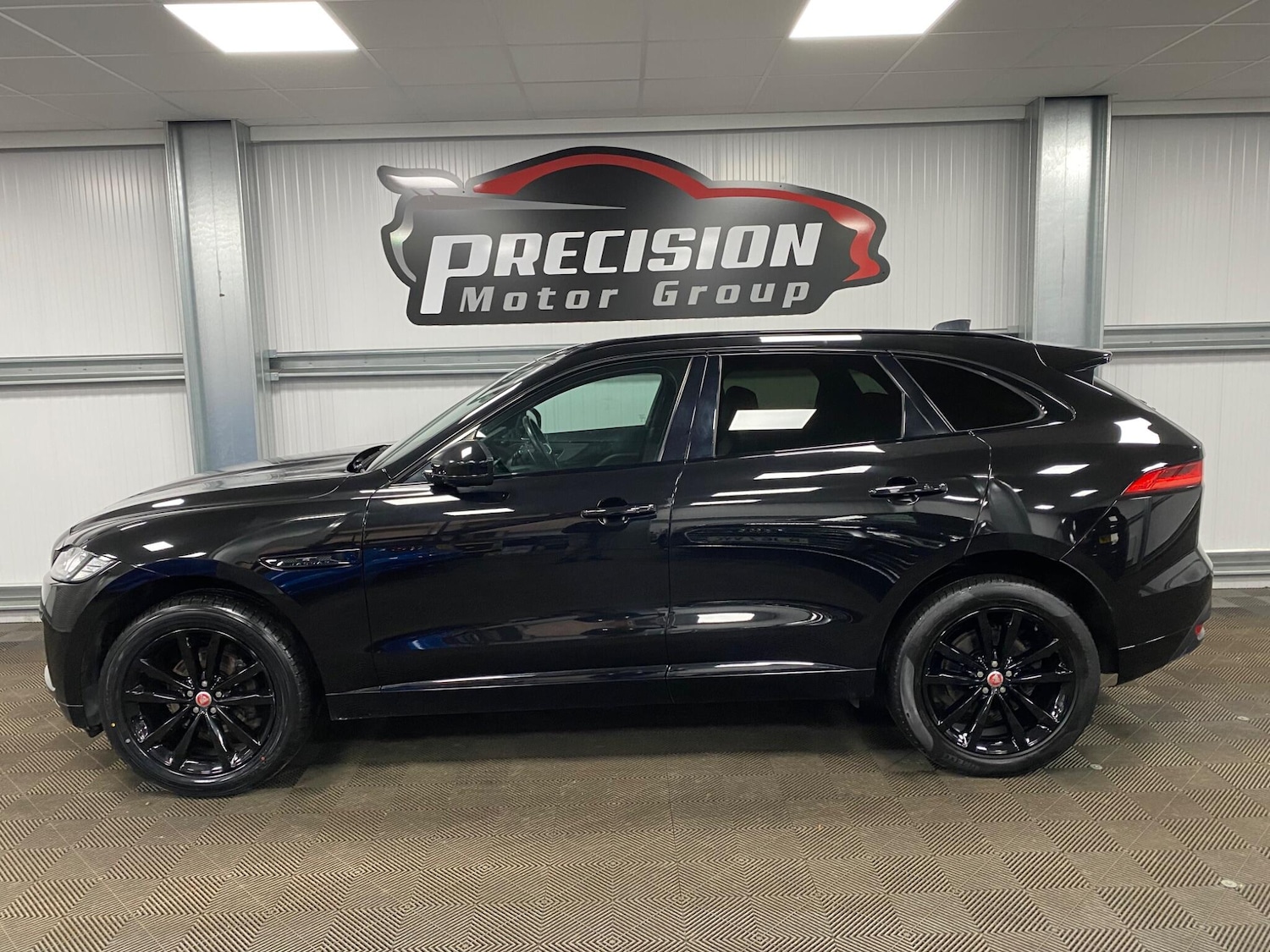 Used Jaguar F-Pace 2020 for sale - 76423558: Photo 17