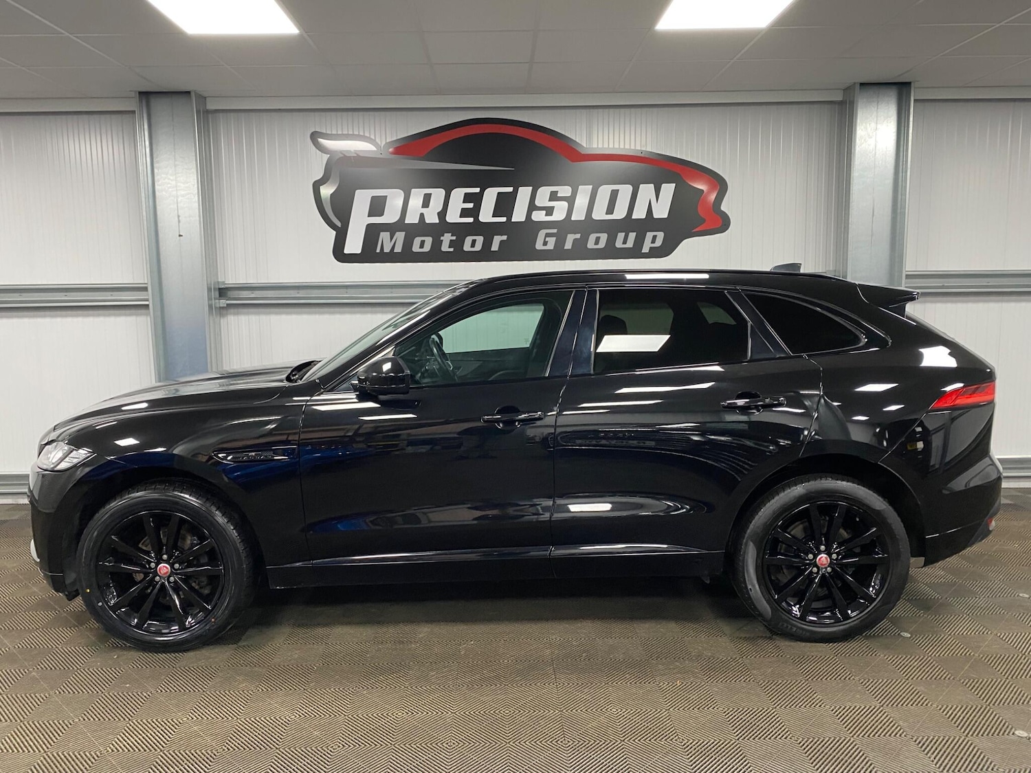 Used Jaguar F-Pace 2020 for sale - 76423558: Photo 18