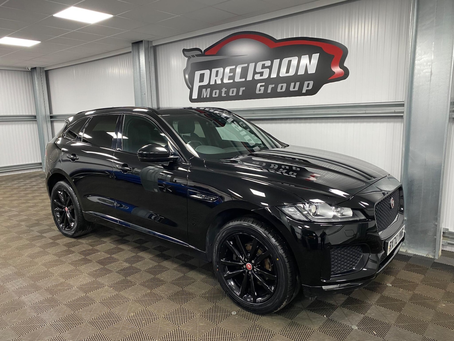 Used Jaguar F-Pace 2020 for sale - 76423558: Photo 5
