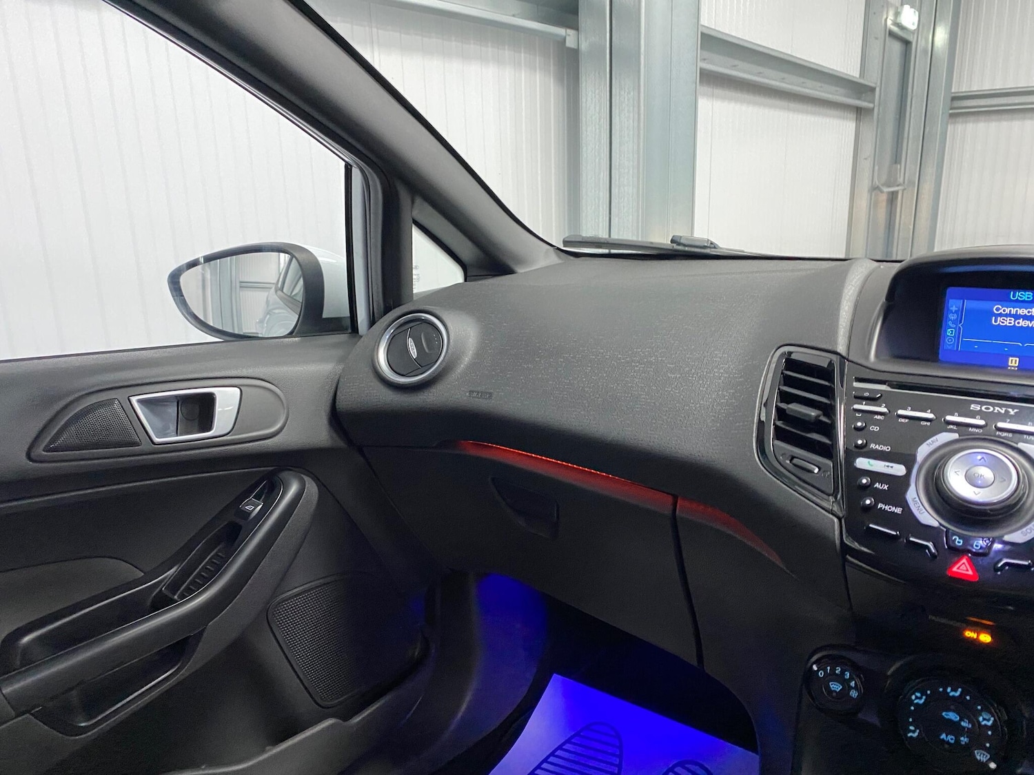 Used Ford Fiesta 2016 for sale - 77091160: Photo 37