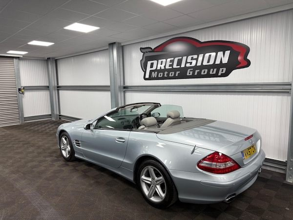 Used Mercedes-Benz SL 2007 for sale - 76175093: Photo 29