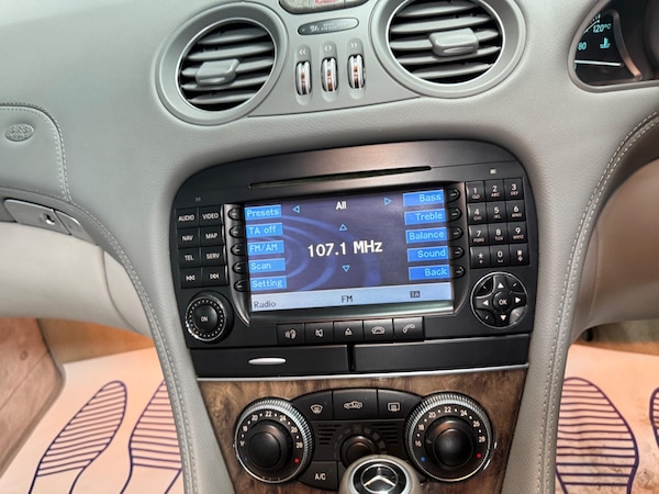 Used Mercedes-Benz SL 2007 for sale - 76175093: Photo 41