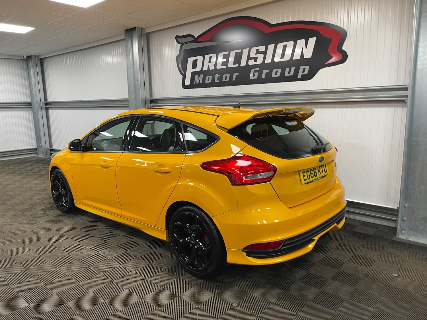 Used Ford Focus 2017 for sale - 77970551: Photo 17