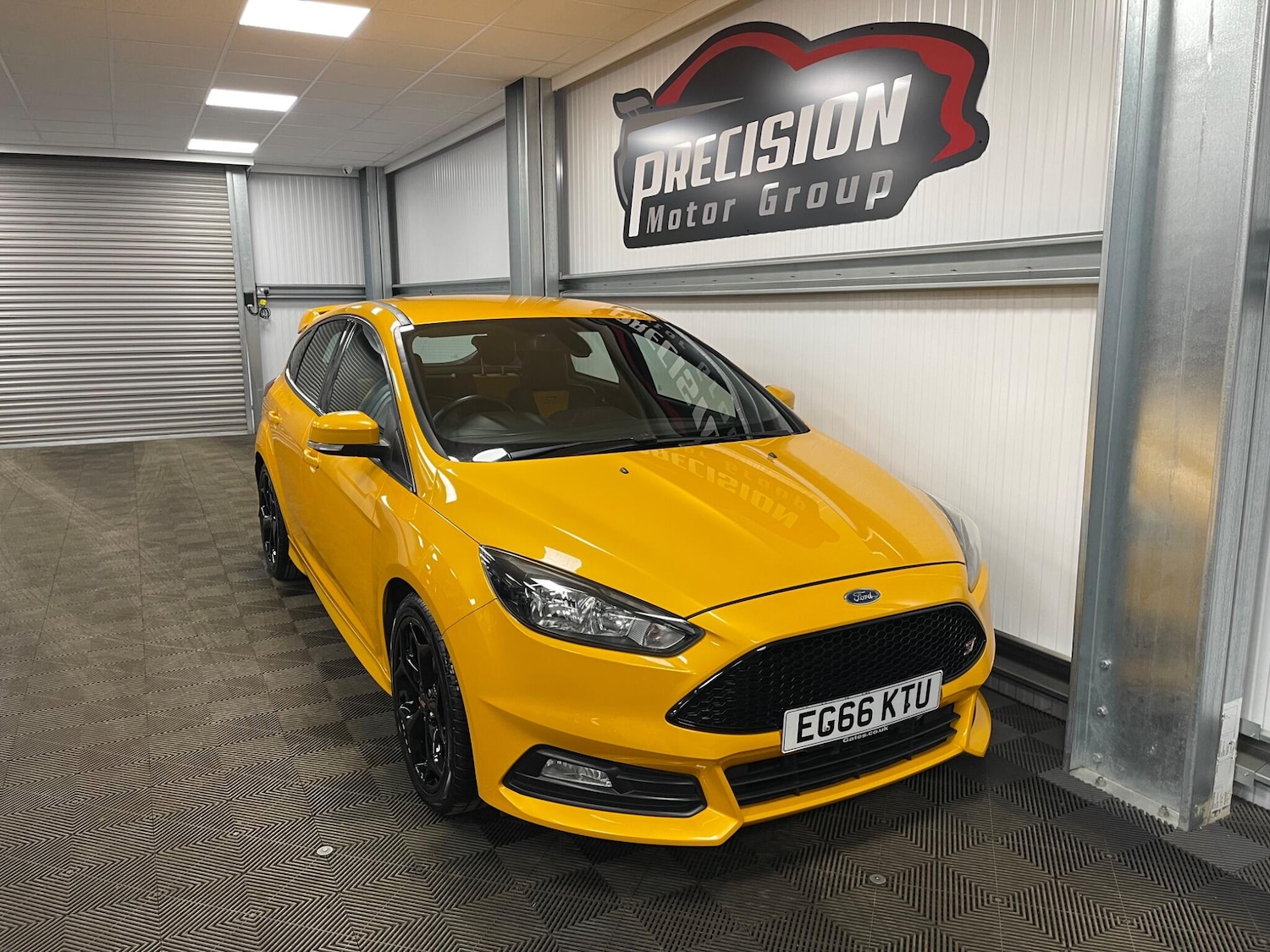 Used Ford Focus 2017 for sale - 77970551: Photo 2