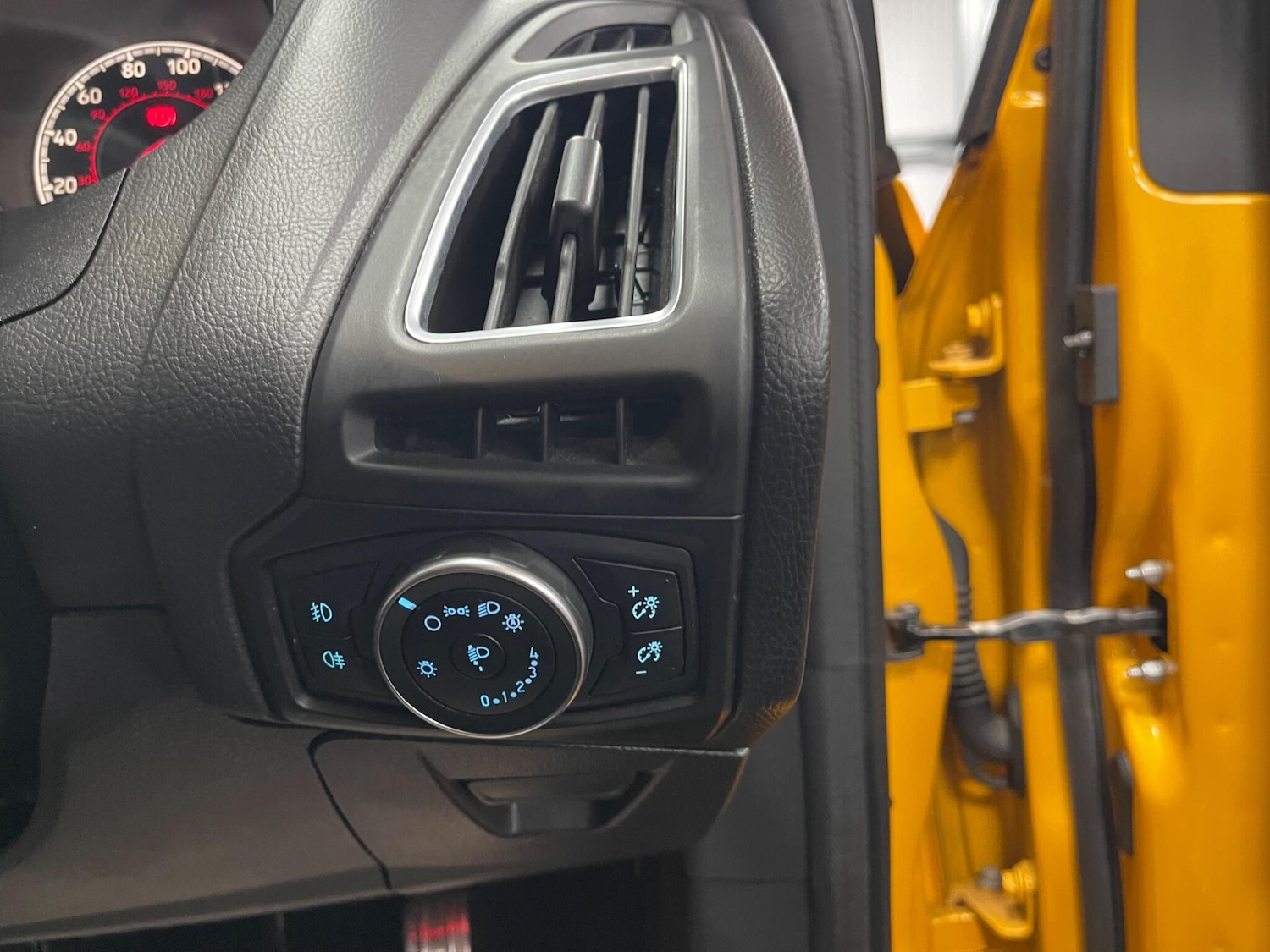 Used Ford Focus 2017 for sale - 77970551: Photo 47