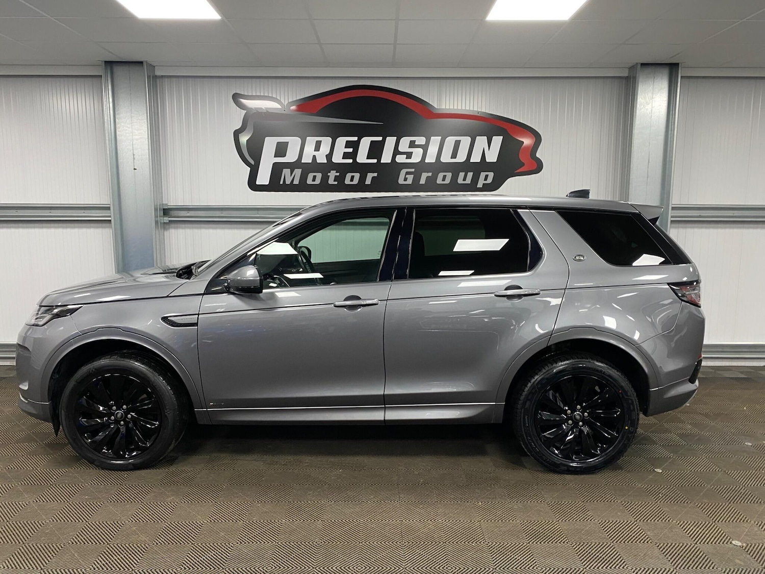 Used Land Rover Discovery Sport 2020 for sale - 76995237: Photo 17