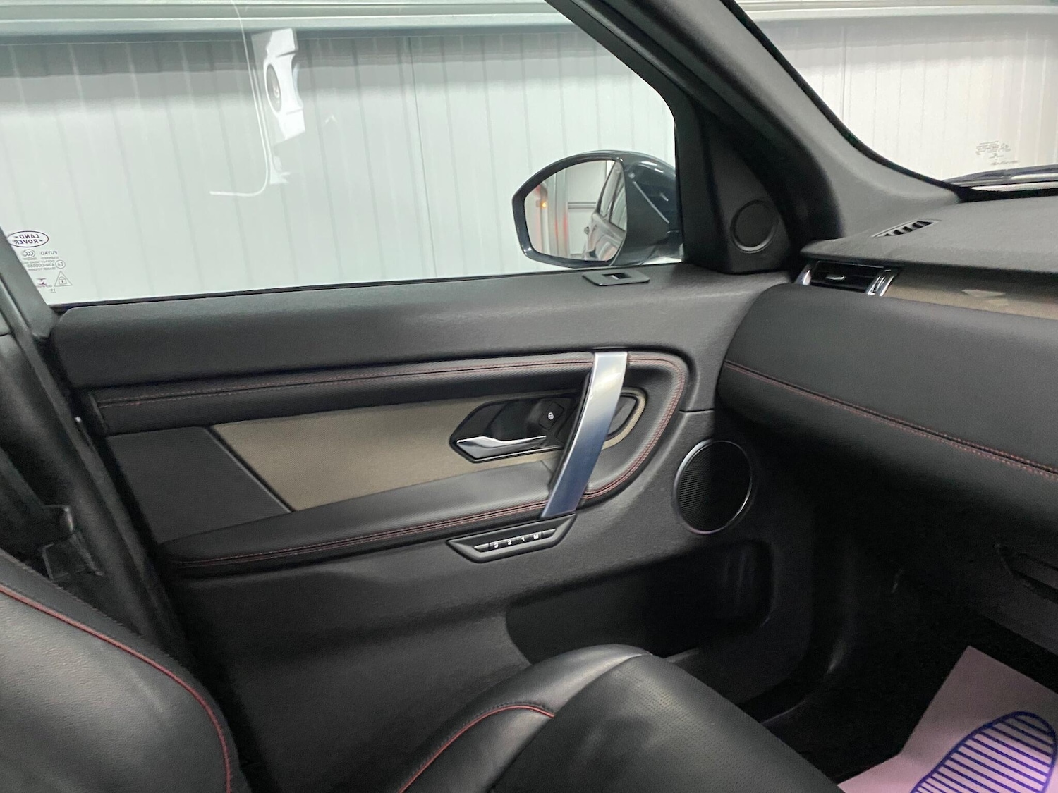 Used Land Rover Discovery Sport 2020 for sale - 76995237: Photo 44